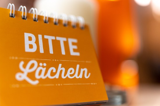 Hypnose Deko Bitte Lächeln quer 1_DSC0364